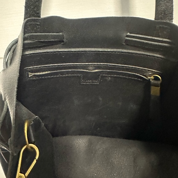 Madewell Black Leather Transport Tote. Drawstring. Interior pocket. - Picture 5 of 7